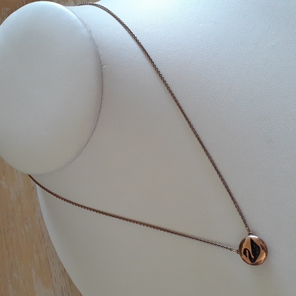 Authentic Swarovski Swan Stamped Rose Gold Necklace MM105 - Picture 4 of 10